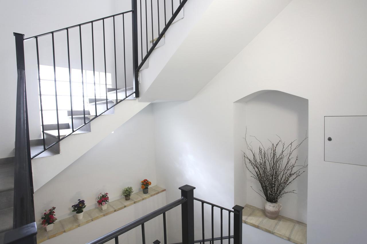 Adahuesca Casa Sierra De Guaraゲストハウス エクステリア 写真